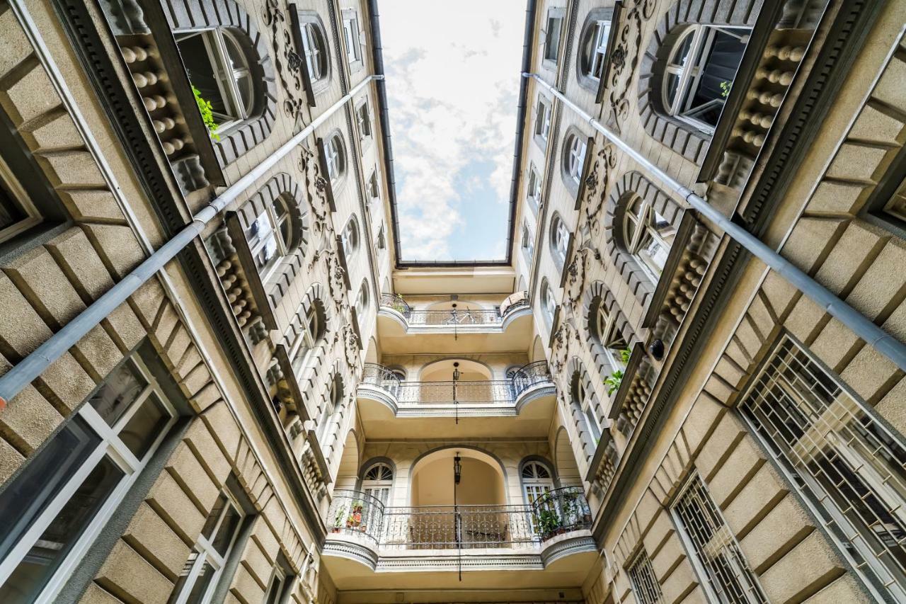 Bpr Azure Desire Studio بودابست المظهر الخارجي الصورة